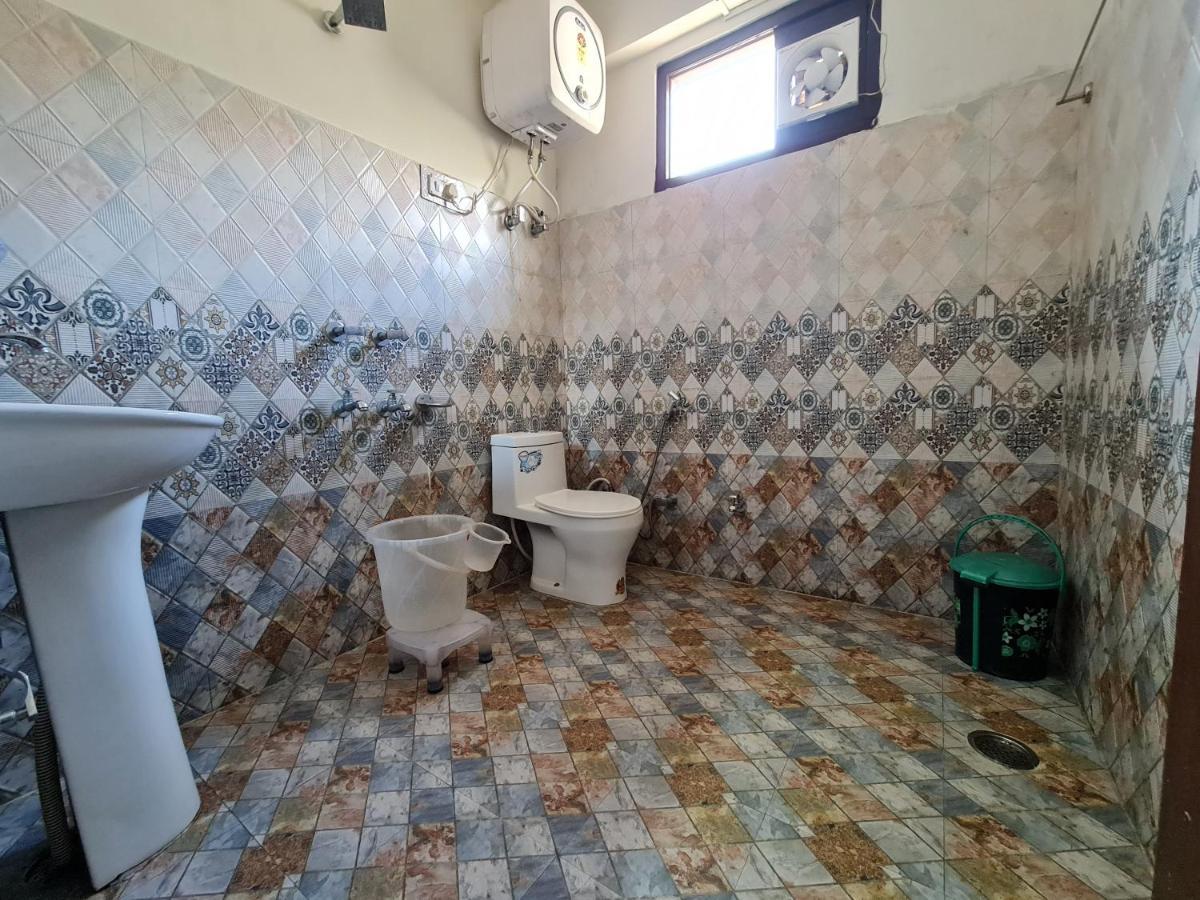 Hotel Vansh Kasol Eksteriør bilde